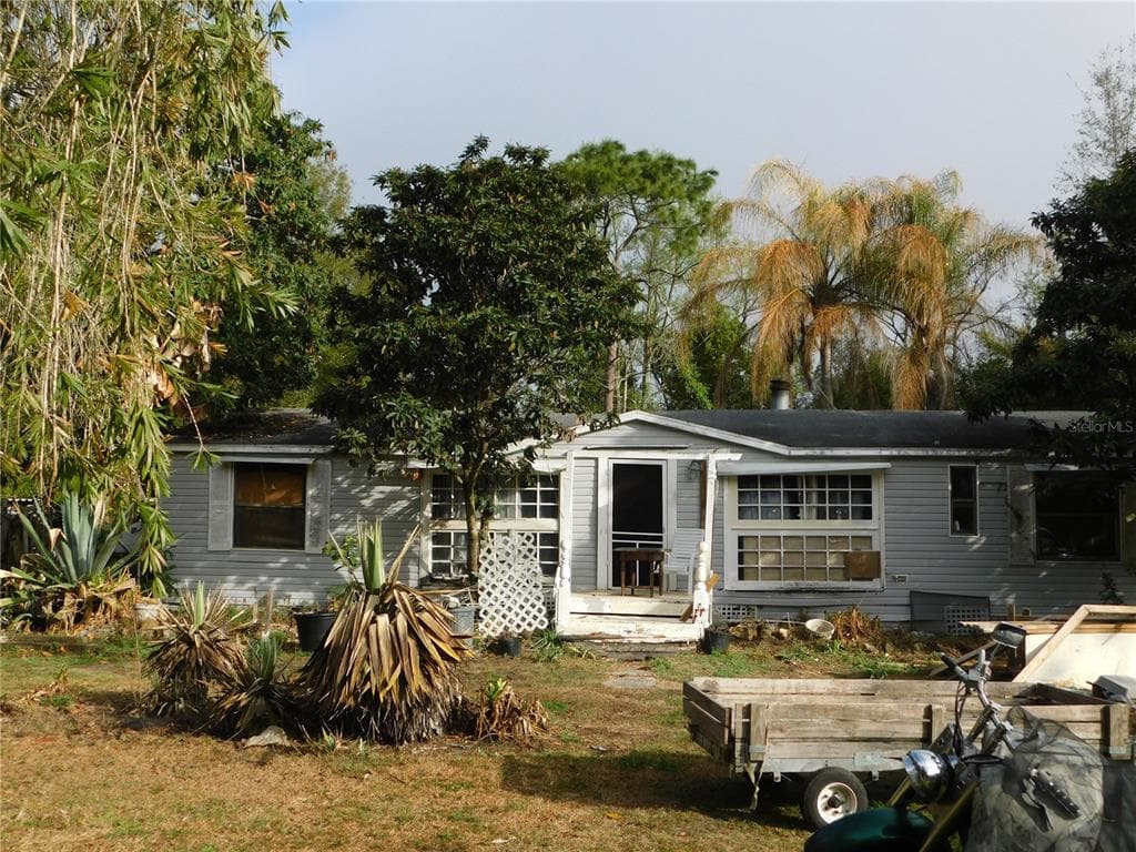 40211 FRIAR TUCK TRAIL ZEPHYRHILLS, FL 33540