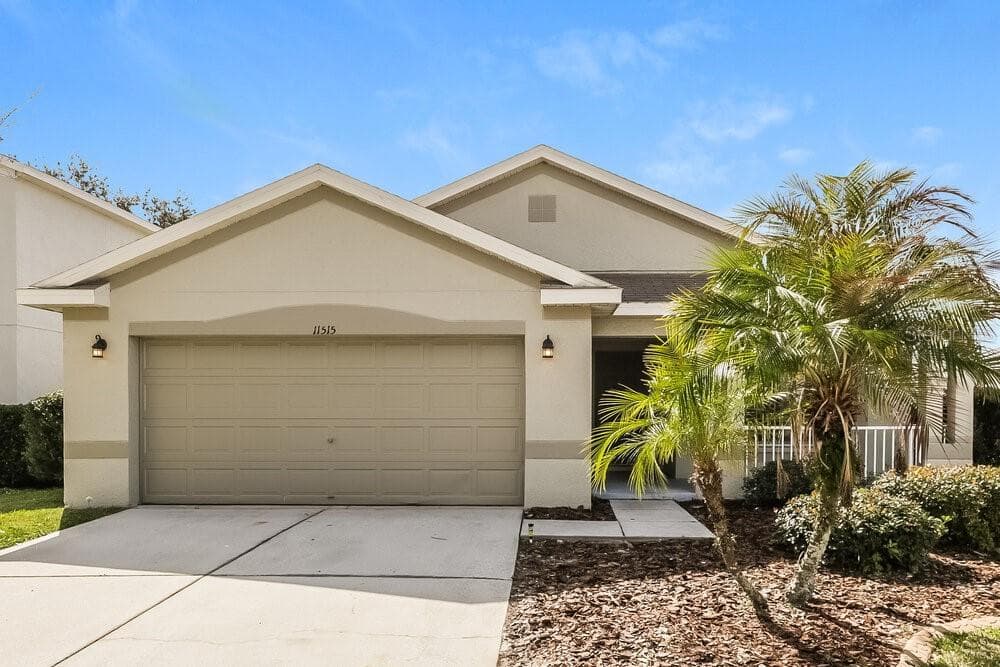 11515 MOUNTAIN BAY DRIVE RIVERVIEW, FL 33569