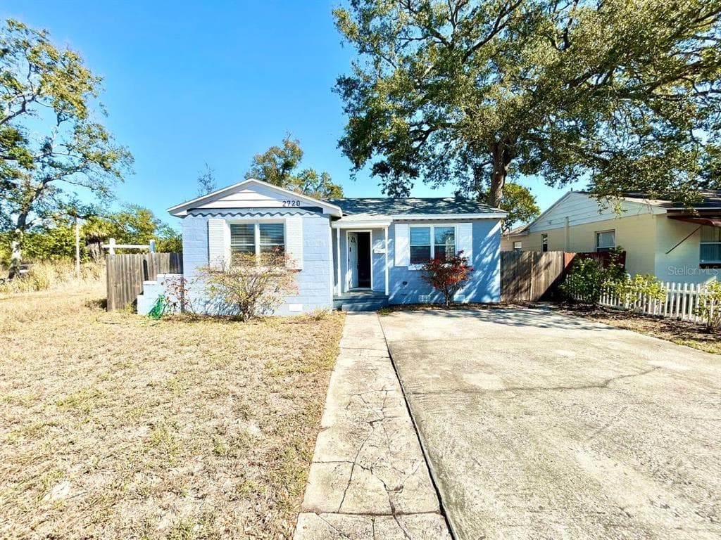 2720 EDWARDS AVENUE S ST PETERSBURG, FL 33705