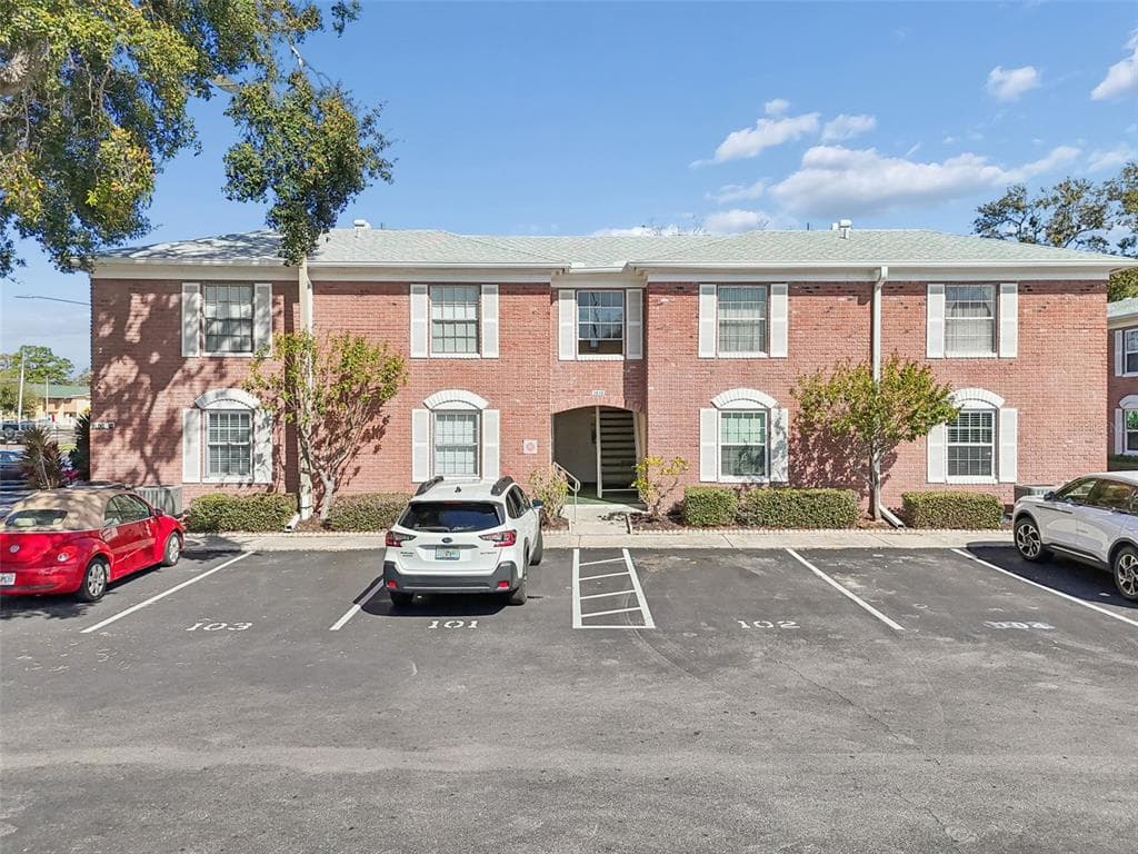 3838 37TH STREET S UNIT 59 ST PETERSBURG, FL 33711