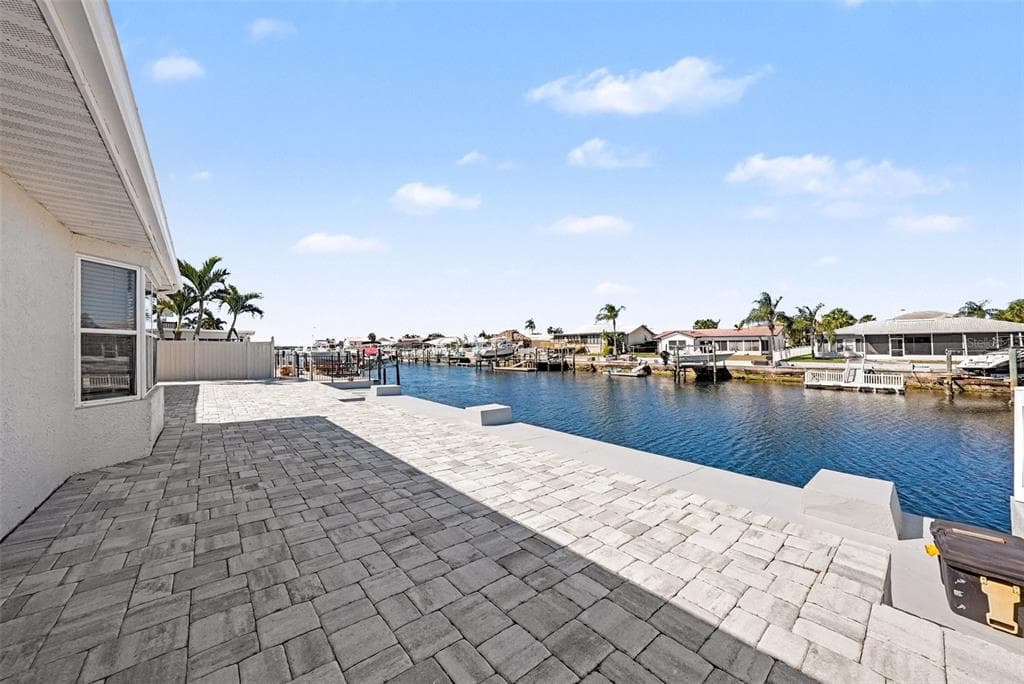 5041 CABRILLA COURT