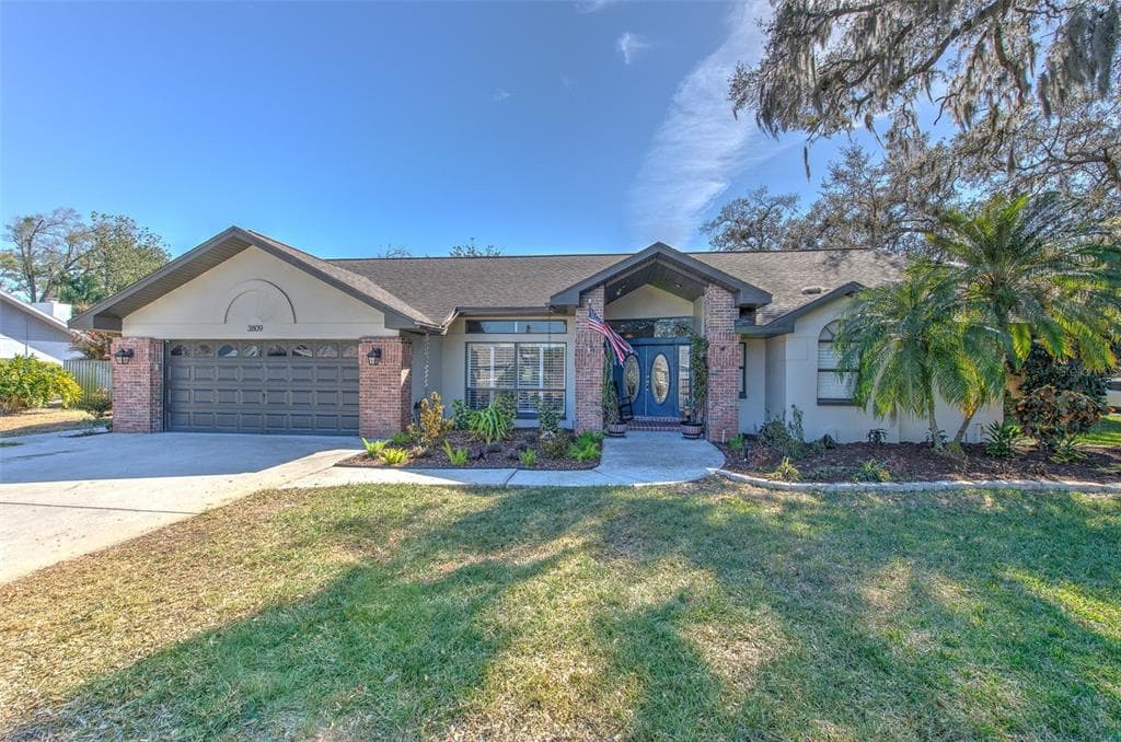 3809 BUCKINGHAM LOOP DRIVE VALRICO, FL 33594