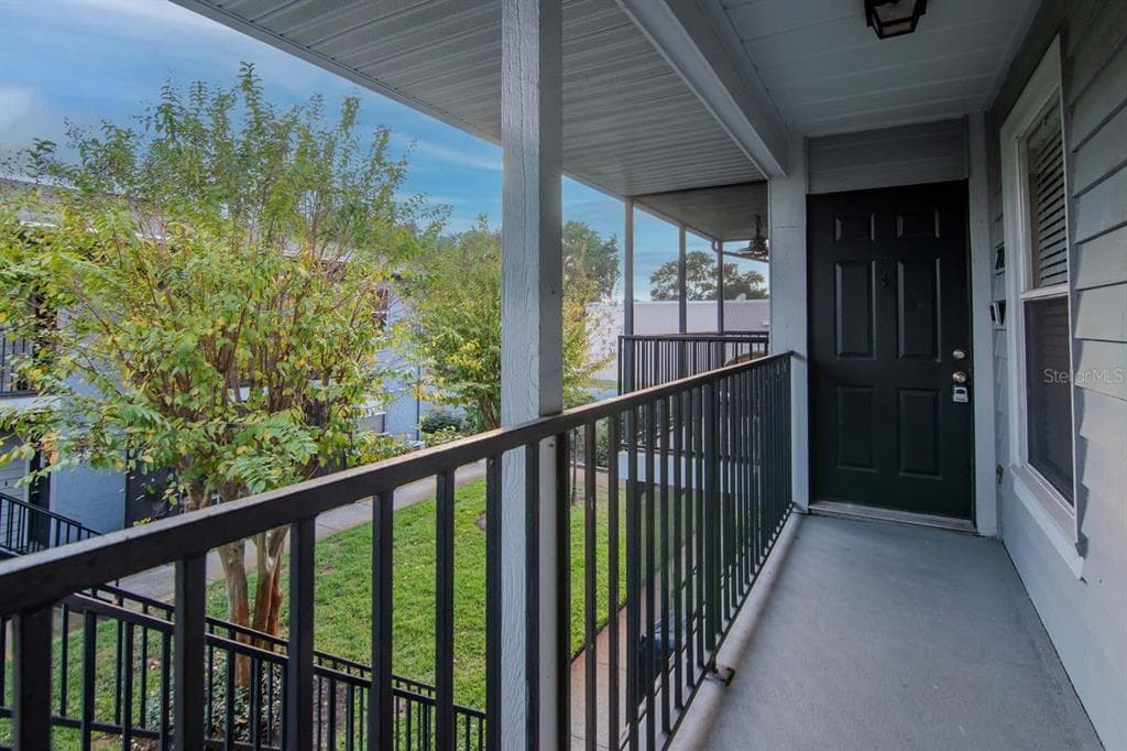 3712 W WISCONSIN AVENUE UNIT 205 TAMPA, FL 33611