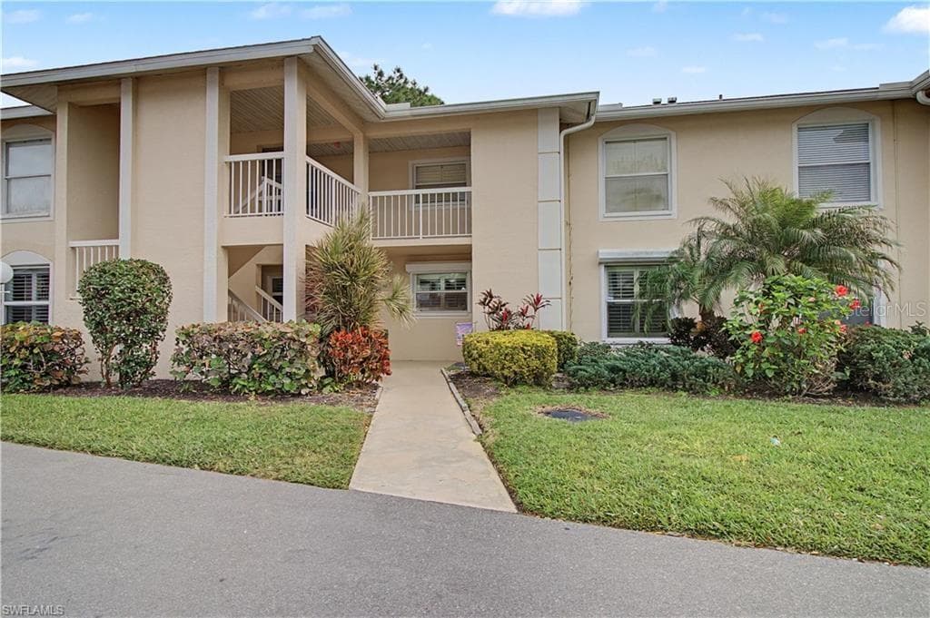 741 LANDOVER CIRCLE UNIT 102 NAPLES, FL 34104