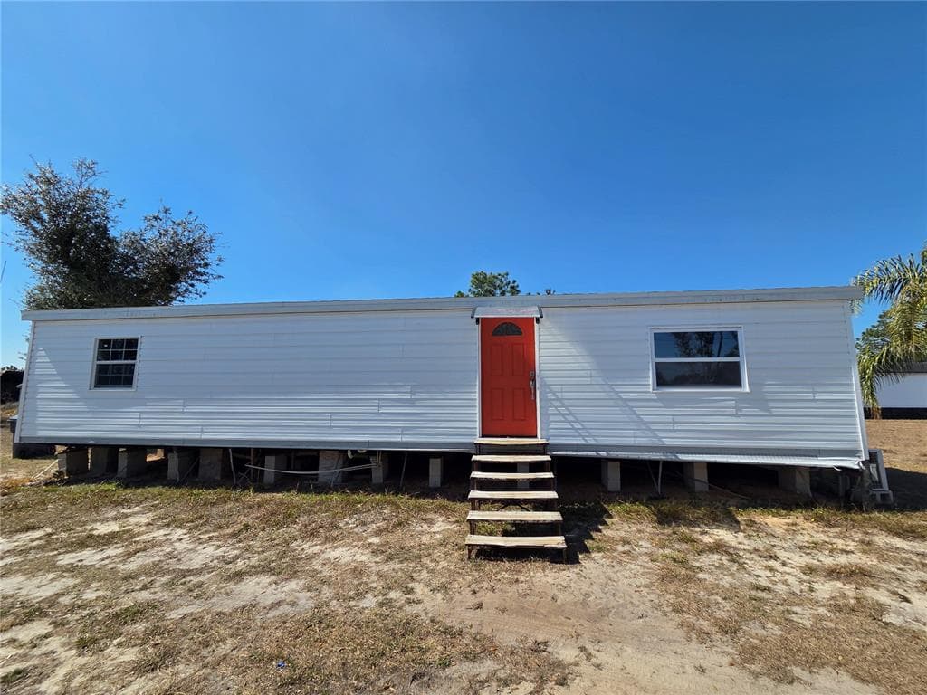 1040 W FROSTPROOF ROAD FROSTPROOF, FL 33843