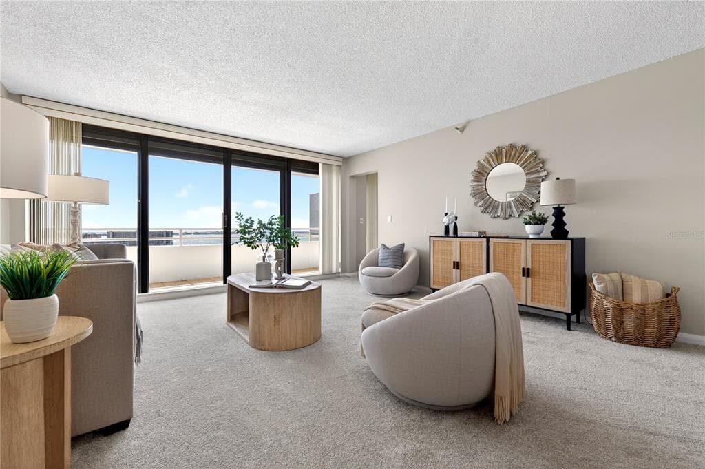 5950 PELICAN BAY PLAZA S UNIT 2E GULFPORT, FL 33707