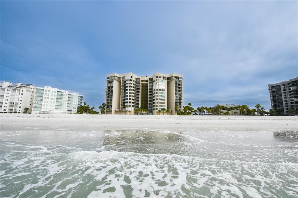 1600 GULF BOULEVARD UNIT 1112 CLEARWATER BEACH, FL 33767