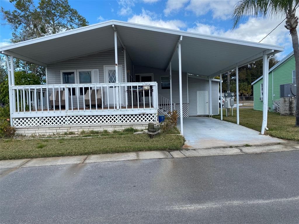 71 SCHOONER DRIVE UNIT 71 PALM HARBOR, FL 34683