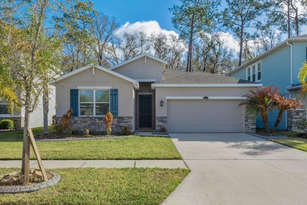 32959 SAND CREEK DRIVE WESLEY CHAPEL, FL 33543