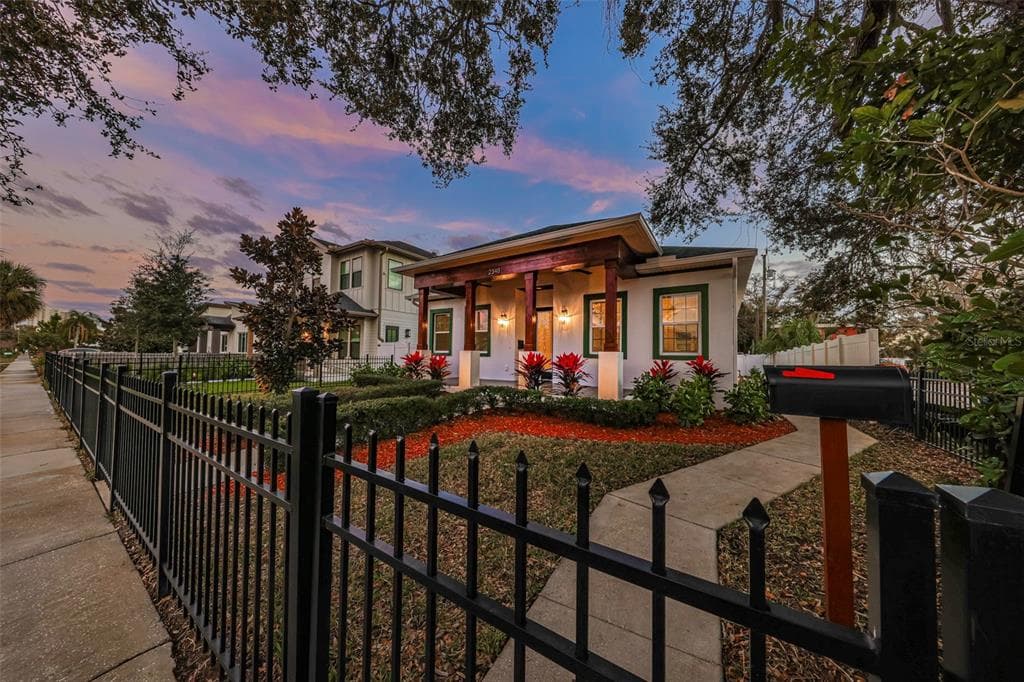 2348 2ND AVENUE S ST PETERSBURG, FL 33712