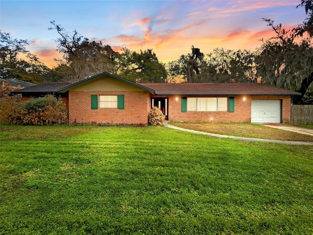 2006 CRICKET LANE VALRICO, FL 33594
