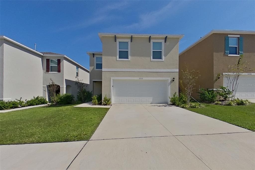 32212 EDSON AVENUE LEESBURG, FL 34748
