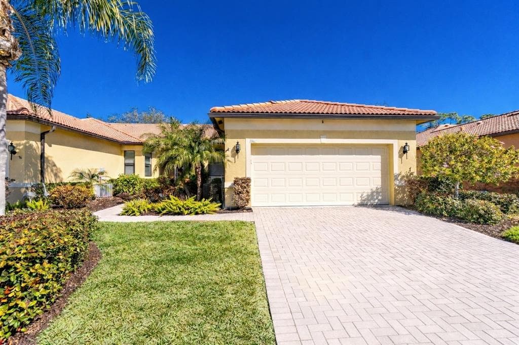 11162 CAMPAZZO DRIVE VENICE, FL 34292