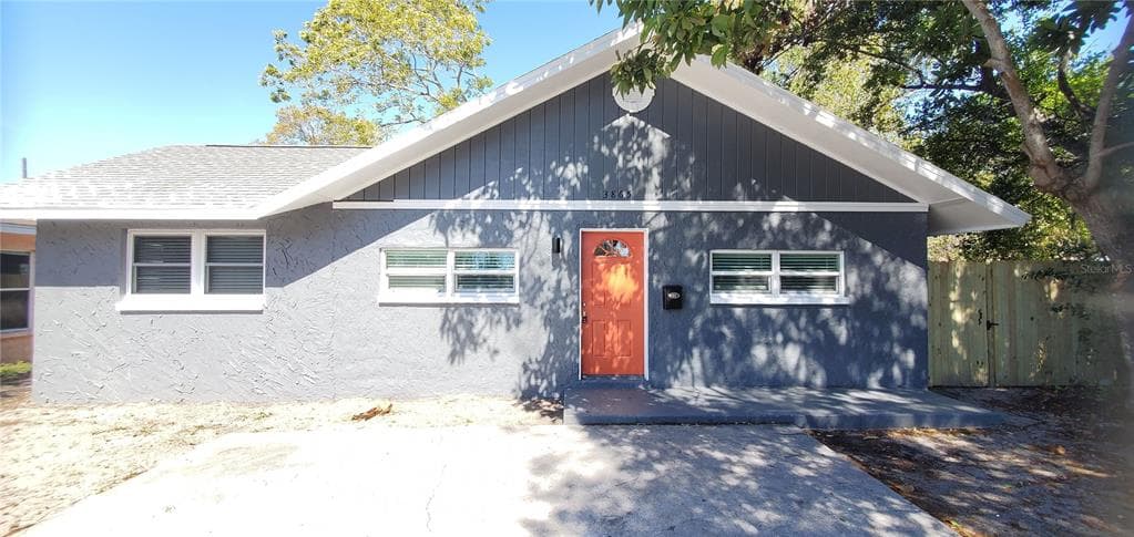 3865 15TH AVENUE S ST PETERSBURG, FL 33711