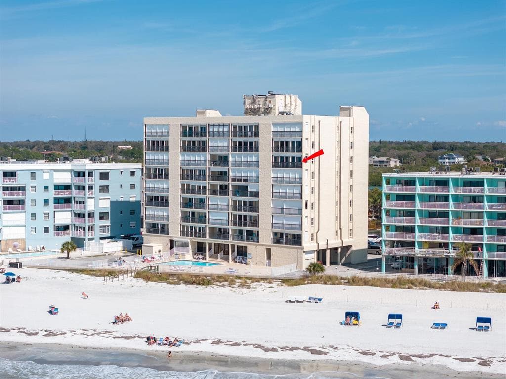 19450 GULF BOULEVARD UNIT 701 INDIAN SHORES, FL 33785