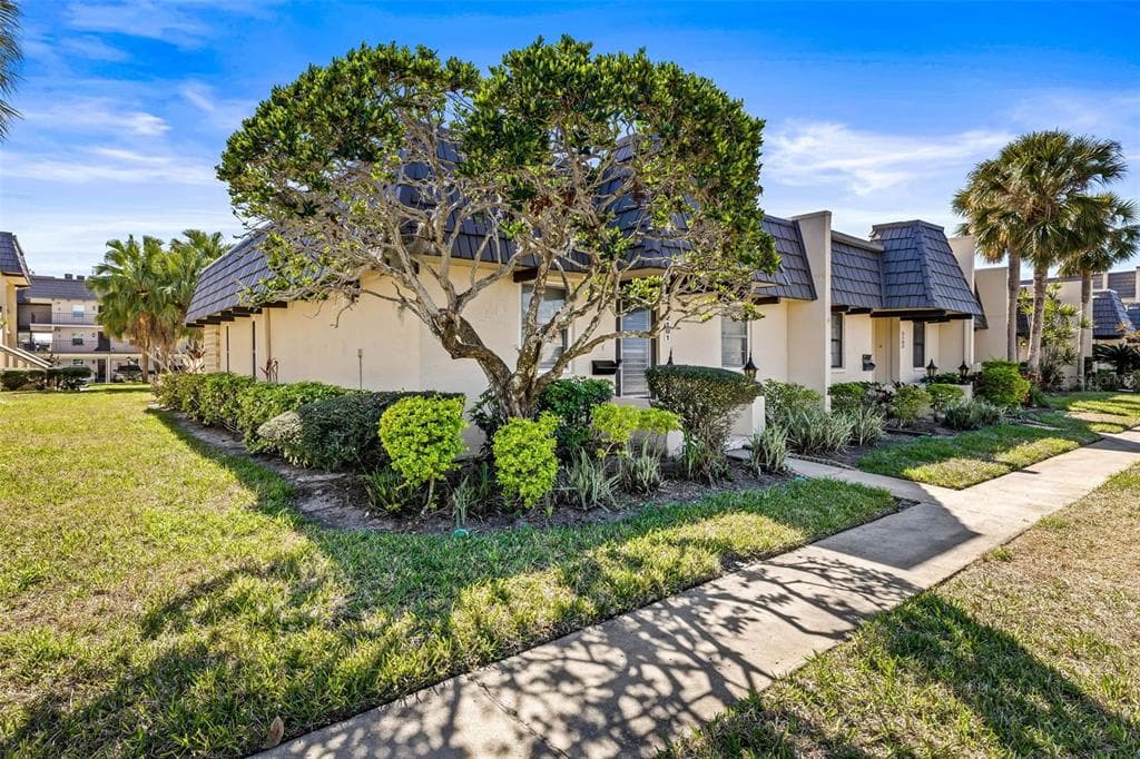 2101 CORDOVA GREEN SEMINOLE, FL 33777