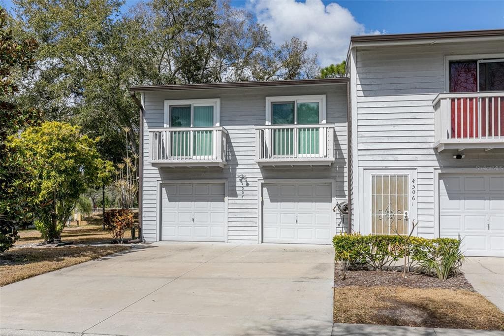 6363 93RD TERRACE N UNIT 4507 PINELLAS PARK, FL 33782