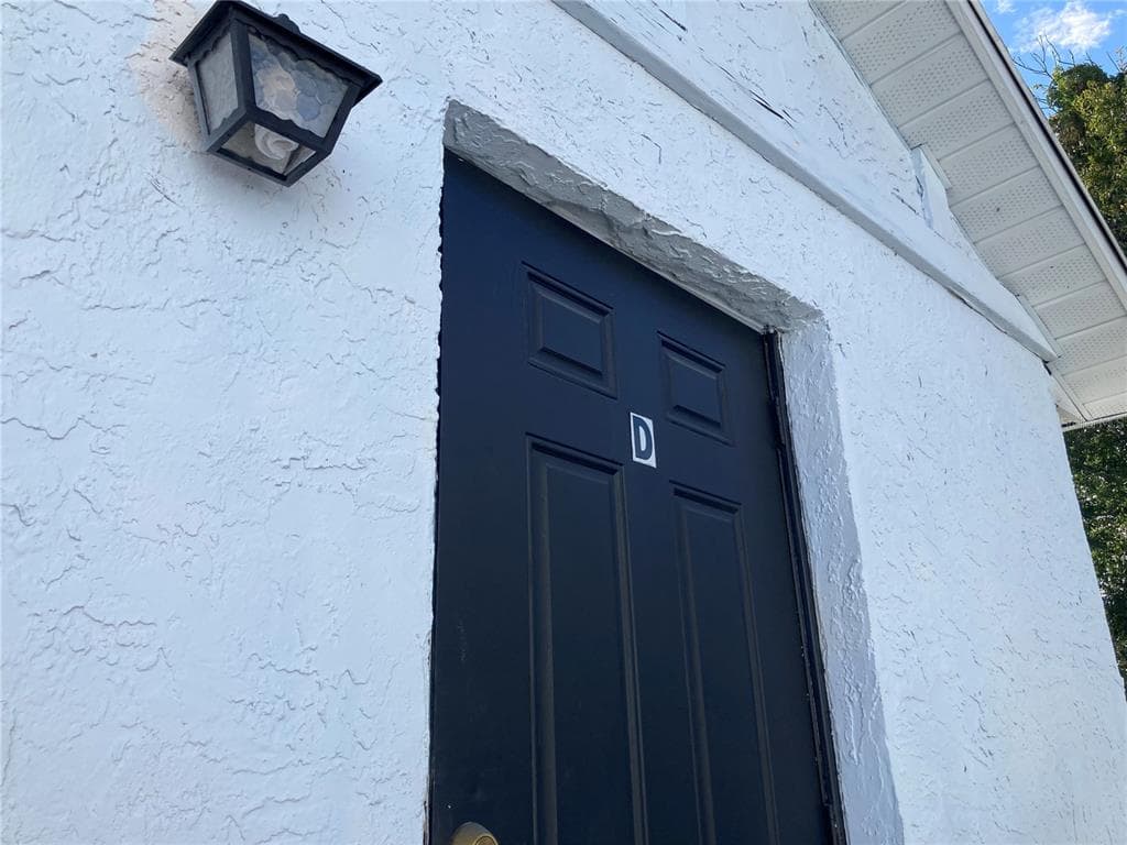 5103 S CLARICE COURT UNIT 3D TAMPA, FL 33611