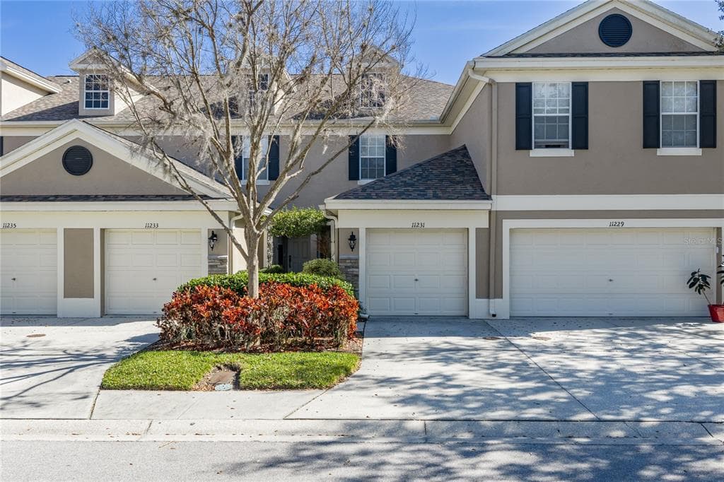 11231 WINDSOR PLACE CIRCLE TAMPA, FL 33626