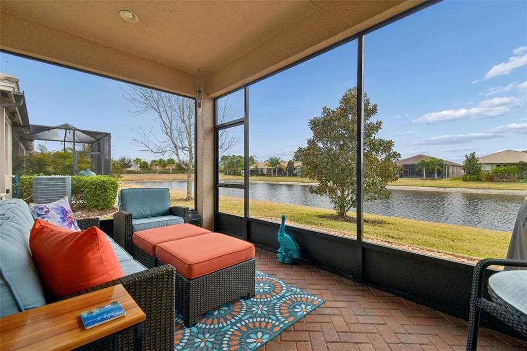 4838 MARBLE SPRINGS CIRCLE WIMAUMA, FL 33598