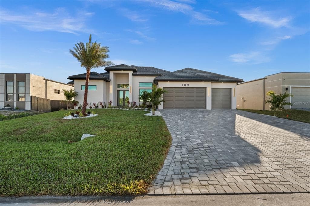 109 SW 37TH PLACE CAPE CORAL, FL 33991