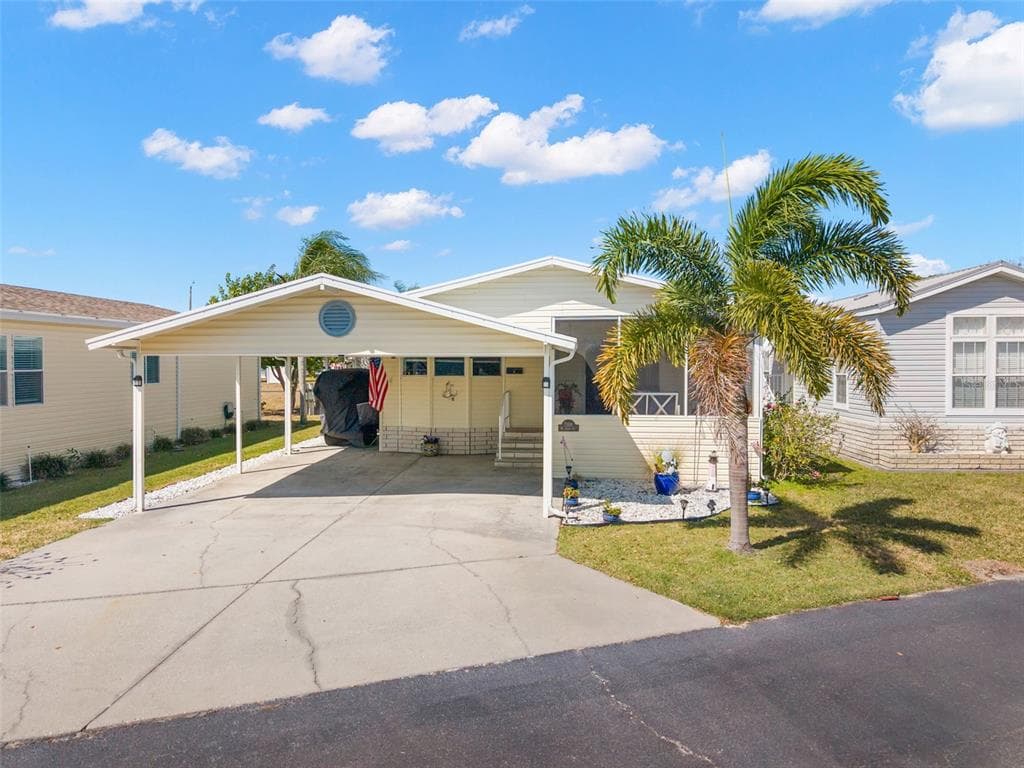 7106 MOUNT ESSEX DRIVE NE UNIT 494 ST PETERSBURG, FL 33702