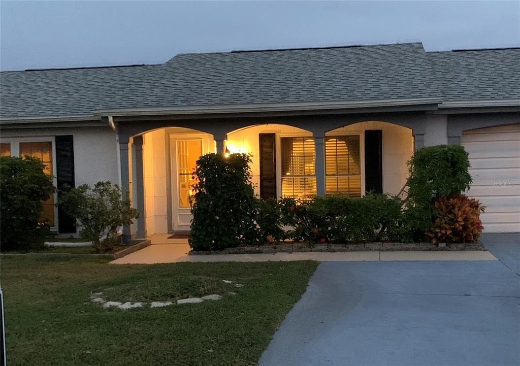 3552 BLUEBELL LANE HOLIDAY, FL 34691