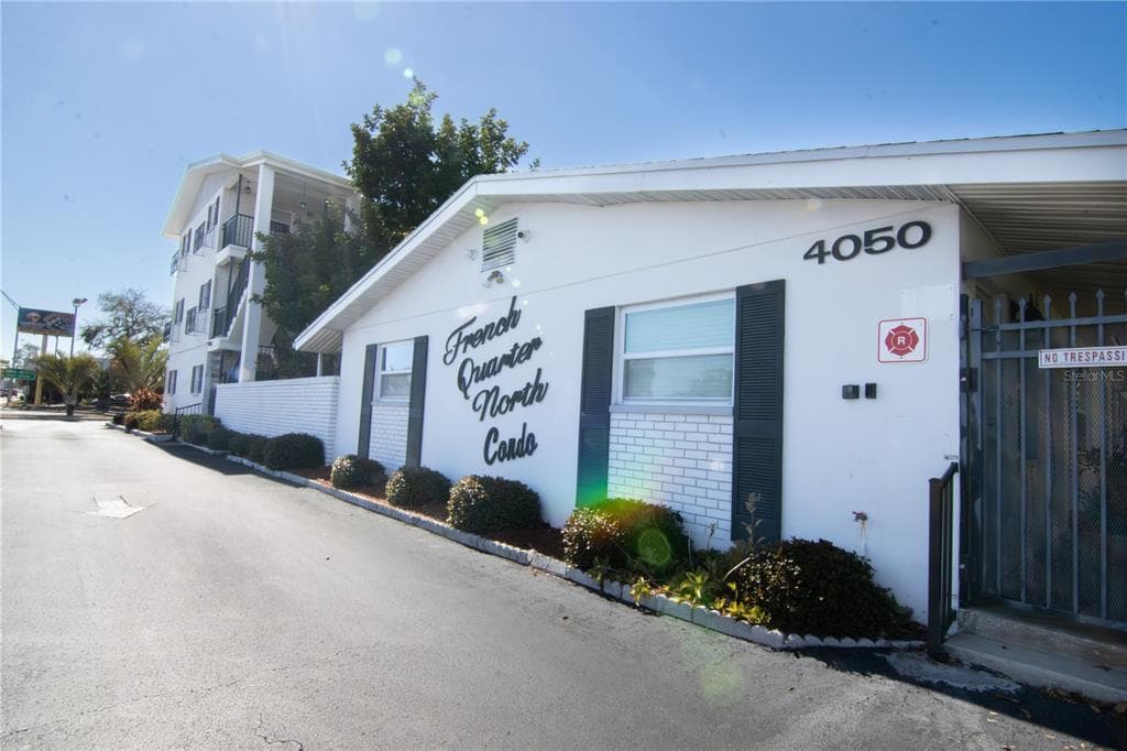 4050 4TH STREET N UNIT 116 ST PETERSBURG, FL 33703