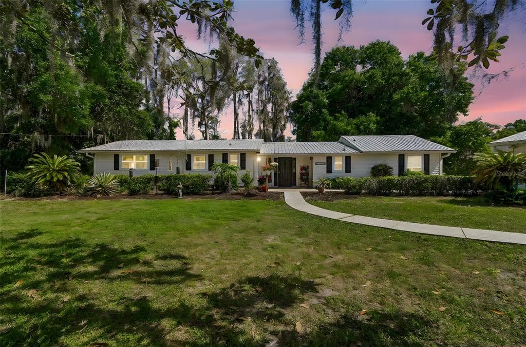 20425 GARDENIA DRIVE LAND O LAKES, FL 34638