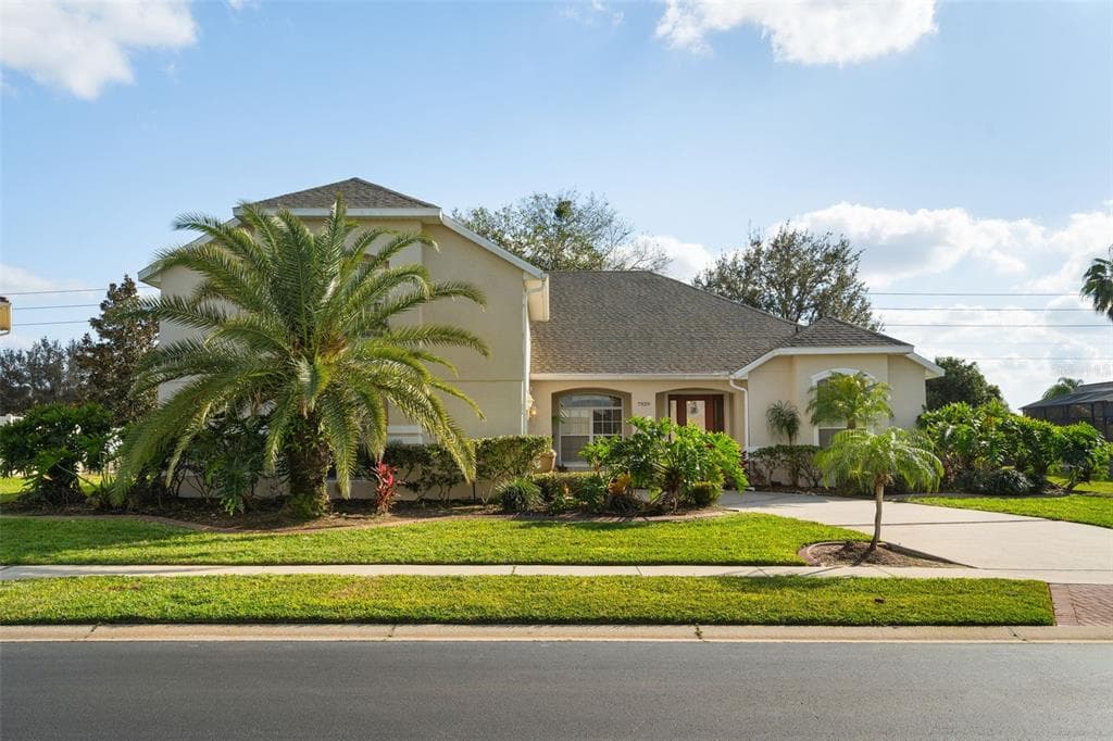 7939 SEA PEARL CIRCLE KISSIMMEE, FL 34747