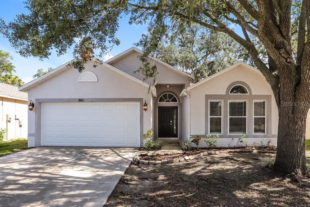 1106 SOARING OSPREY WAY VALRICO, FL 33594
