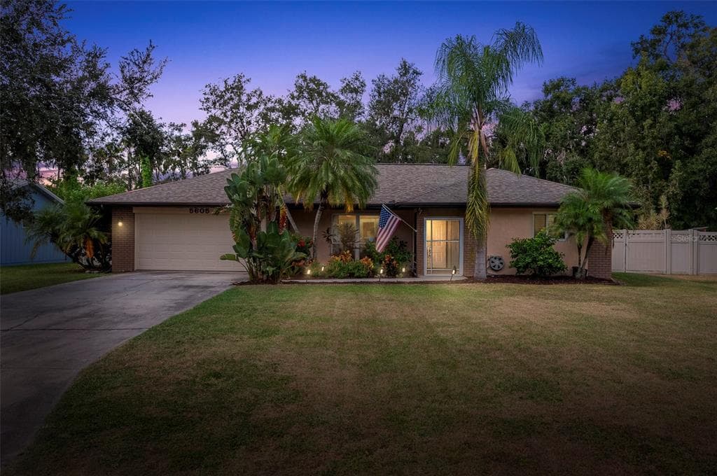 5605 78TH AVENUE E PALMETTO, FL 34221