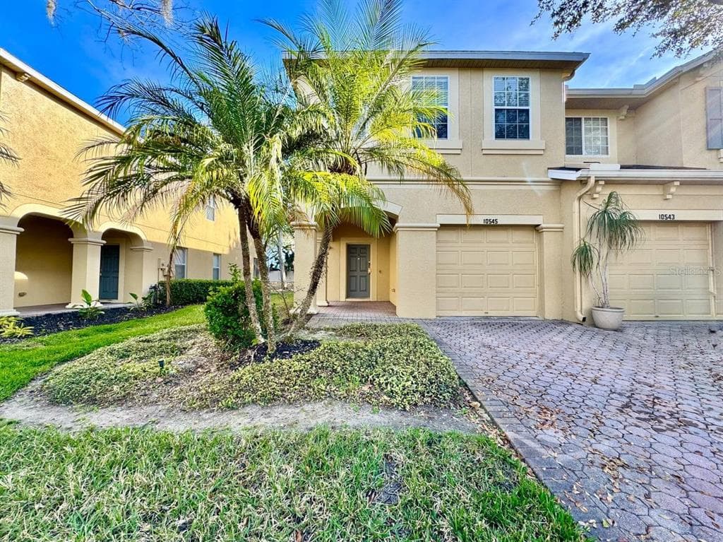10545 SHADY FALLS COURT RIVERVIEW, FL 33578