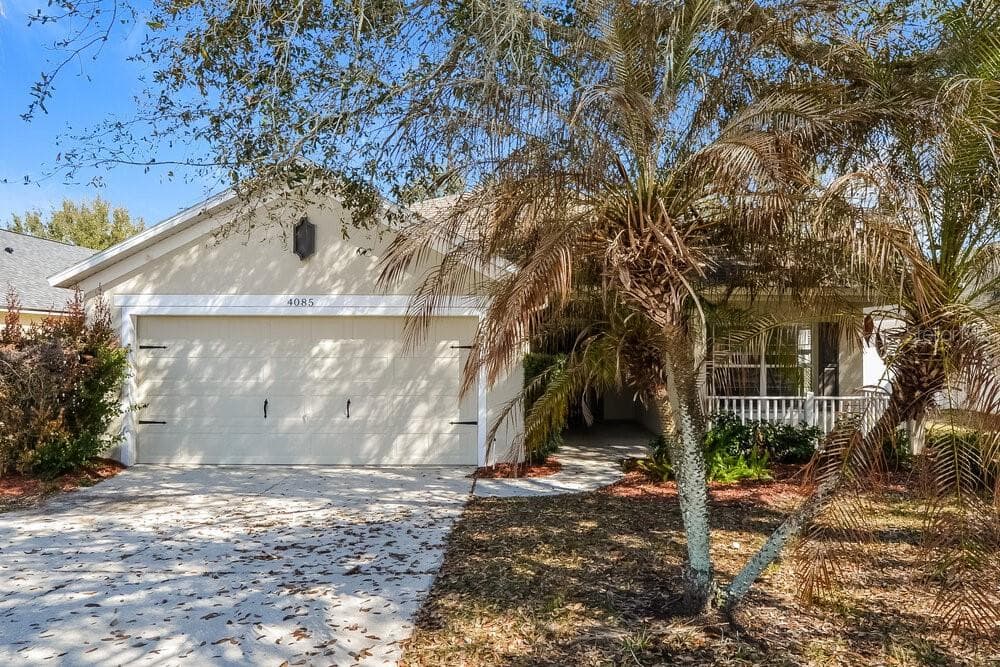 4085 WALTHAM FOREST DRIVE TAVARES, FL 32778