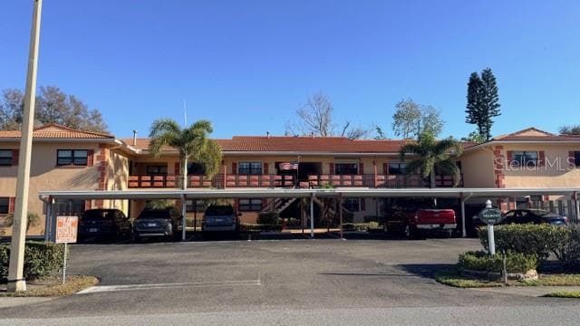 8140 TERRACE GARDEN DRIVE N UNIT 204 ST PETERSBURG, FL 33709