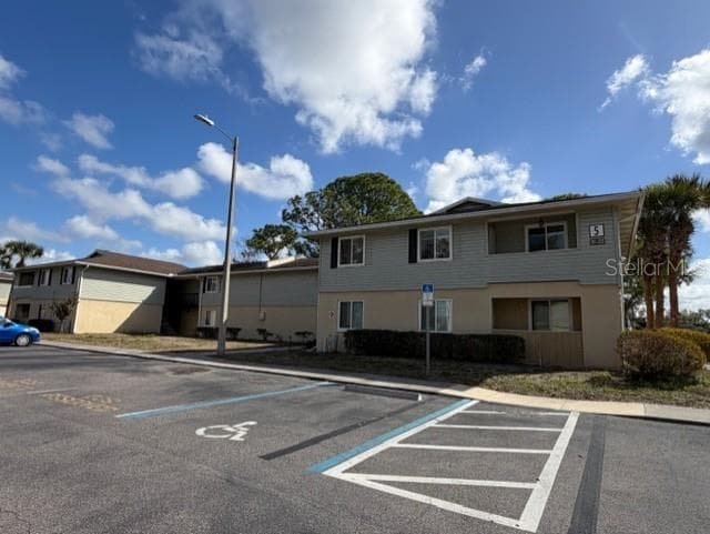 221 RED CEDAR PLACE UNIT 221 BRANDON, FL 33510