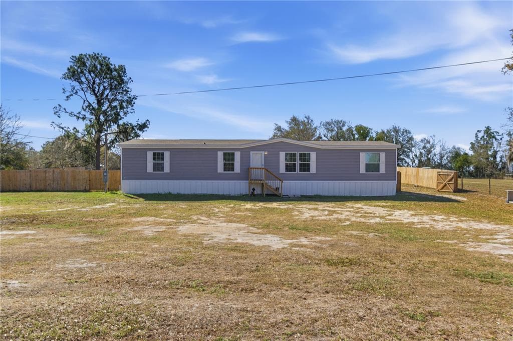 6109 PINETREE DRIVE FORT MEADE, FL 33841