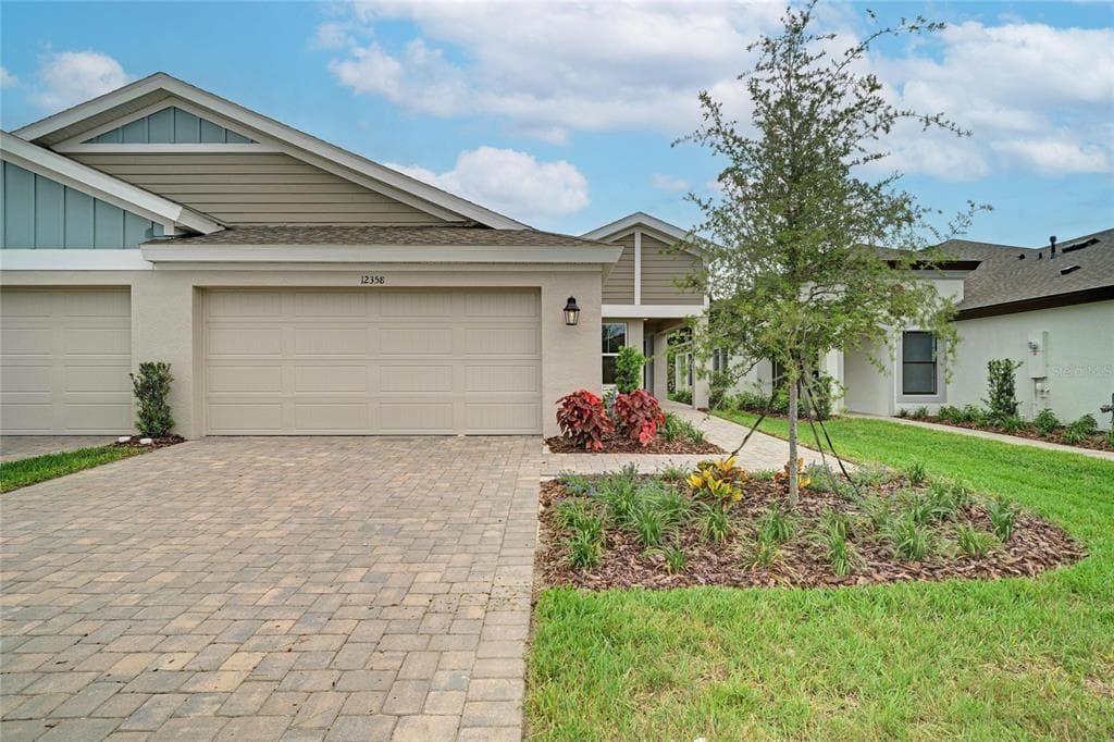 12358 OAK  HILL WAY PARRISH, FL 34219