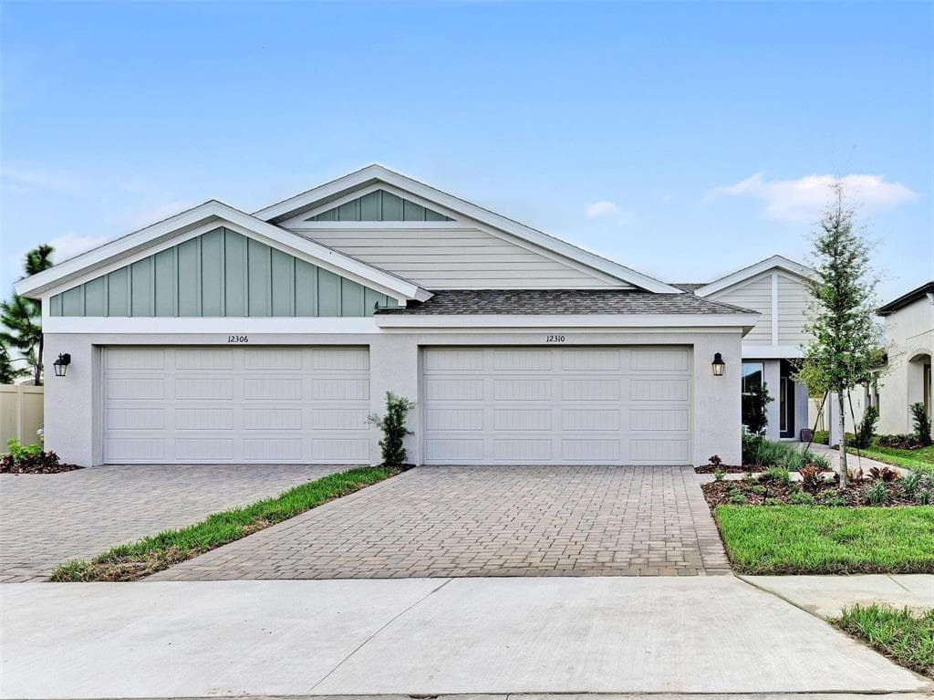 12310 OAK  HILL WAY PARRISH, FL 34219