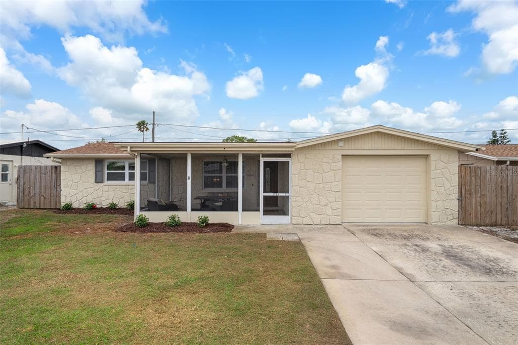3748 REDWOOD DRIVE HOLIDAY, FL 34691