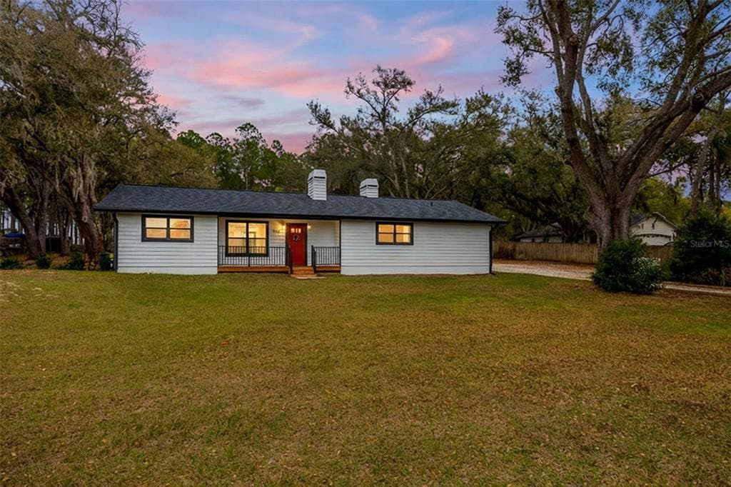 9642 SUNNYSLOPE LANE WESLEY CHAPEL, FL 33545