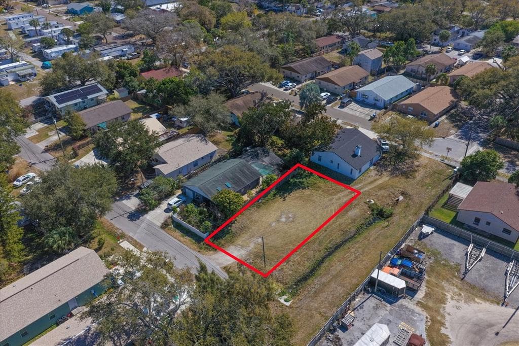 BRAGINTON STREET LARGO, FL 33756