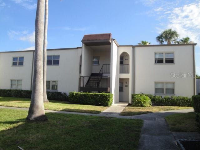 7701 STARKEY ROAD UNIT 622 SEMINOLE, FL 33777
