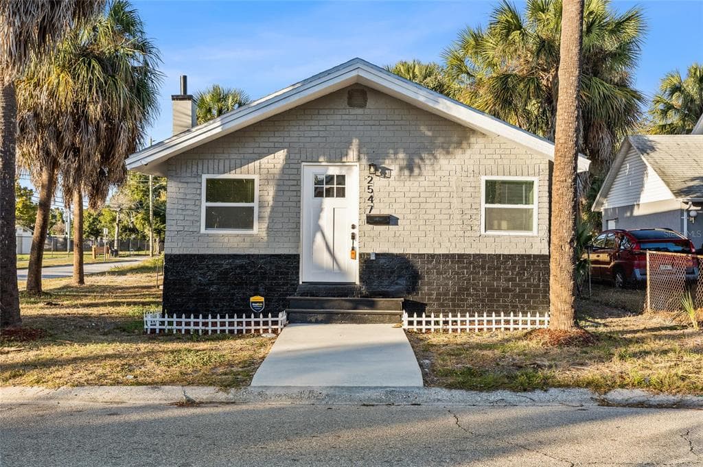 2547 10TH AVENUE S ST PETERSBURG, FL 33712