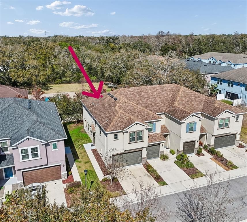 6867 CITRUS CREEK LANE TAMPA, FL 33625