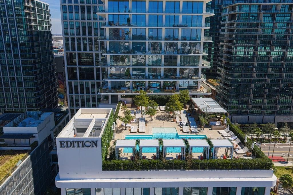 1000 WATER STREET UNIT 1502 TAMPA, FL 33602