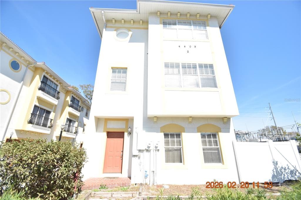 4409 W GRAY STREET UNIT 1 TAMPA, FL 33609