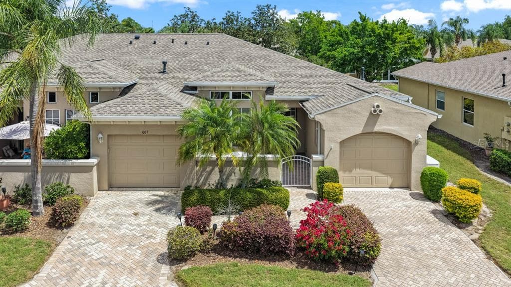 1007 CHELSEA GREENS COURT UNIT 36 SUN CITY CENTER, FL 33573