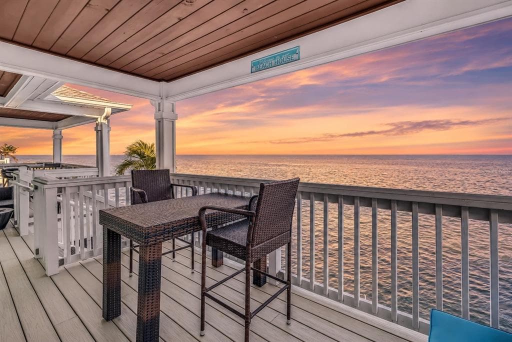 5102 COQUINA KEY DRIVE SE UNIT D