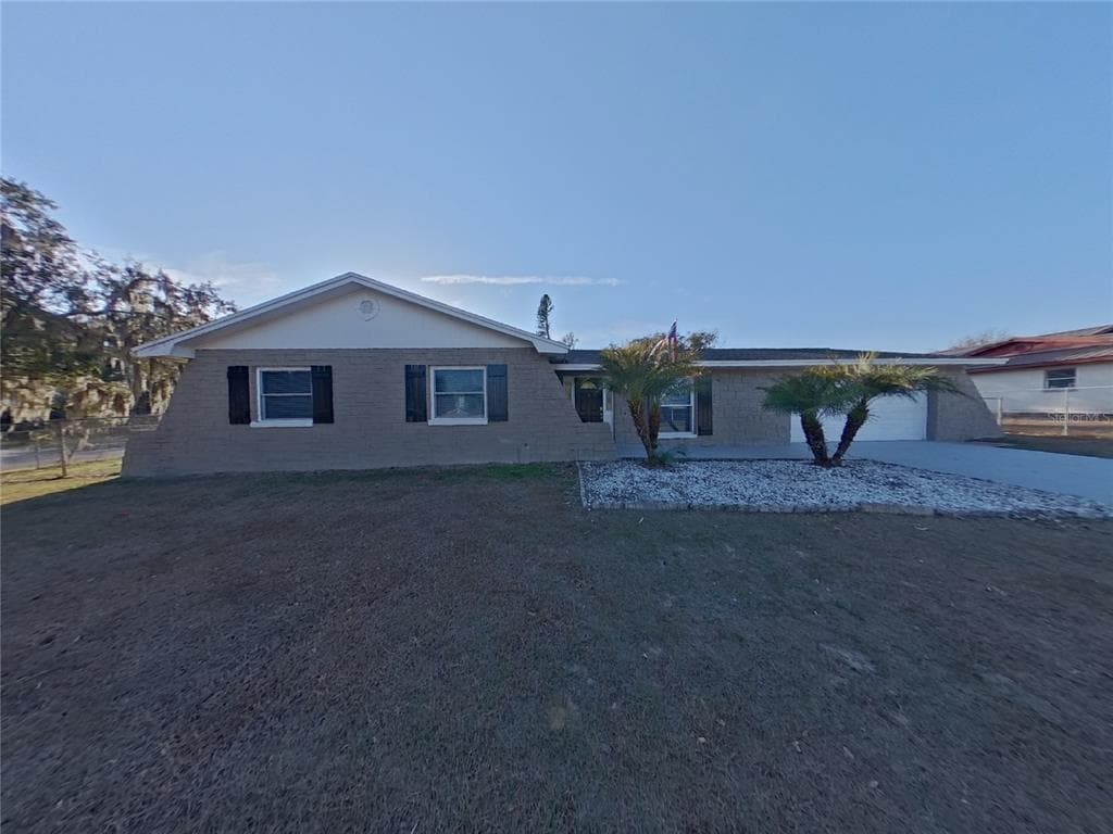 902 CHECK PLACE SEFFNER, FL 33584